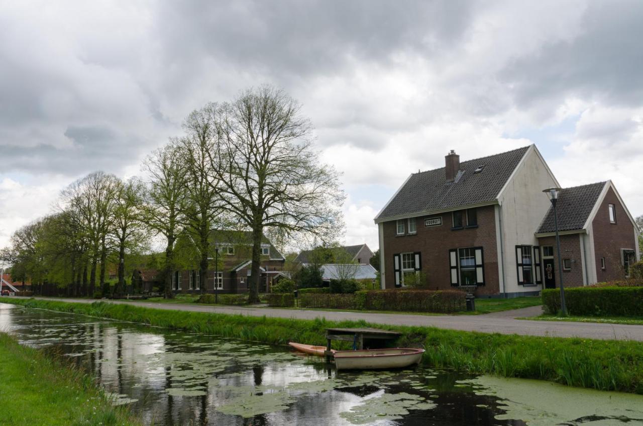 4P Chalet Tolve Met 4 Fietsen Vlakbij Natuurgebieden Drents Friese Wold, Fochteloerveen En Gevangenisdorp Veenhuizen Oosterwolde  المظهر الخارجي الصورة