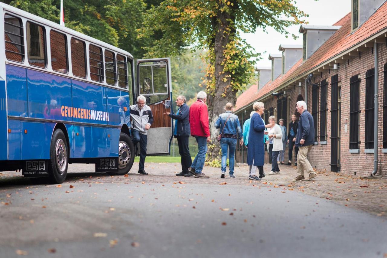 4P Chalet Tolve Met 4 Fietsen Vlakbij Natuurgebieden Drents Friese Wold, Fochteloerveen En Gevangenisdorp Veenhuizen Oosterwolde  المظهر الخارجي الصورة
